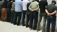 دستگیری مردان افیونی در میدان امام حسین