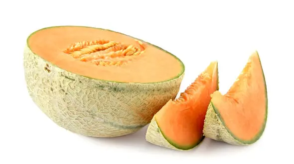 نرخ مصوب میوه در بازار