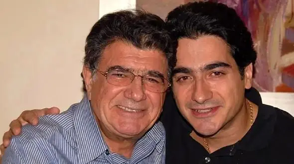 آواز باشکوه و اصل  همایون  شجریان کنار استاد شجریان  / مصداق بارز پسر کو ندارد نشان از پدره شاهکار!