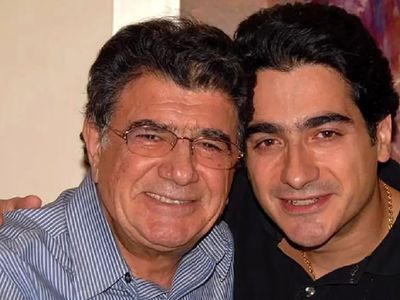 آواز باشکوه و اصل  همایون  شجریان کنار استاد شجریان  / مصداق بارز پسر کو ندارد نشان از پدره شاهکار!