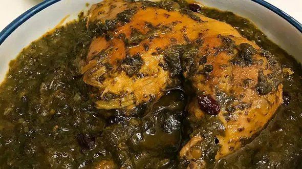 خورش آلو اسفناج با مرغ + فیلم