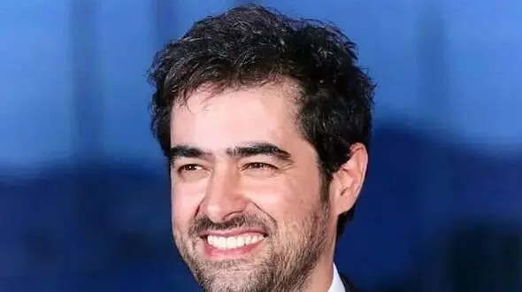 فیلم  /  شهاب حسینی : من اختلاف طبقاتی در جامعه را در دو تا کلمه فهمیدم  / آقای بنز ! آهای پراید ! ...