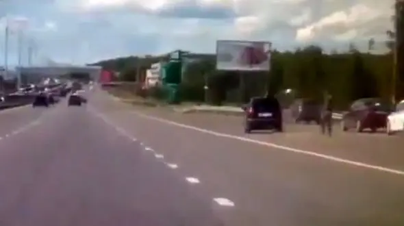 قتل پلیس به دست فرمانده آتش نشان با خودرو ماتیز+ فیلم 