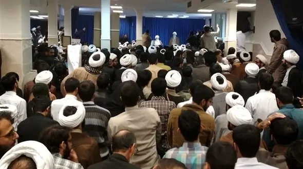 اعتراض طلاب قم نسبت به اغتشاشات اخیر 