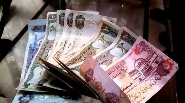 قیمت درهم امارات به تومان، امروز دوشنبه 21 آبان ماه 1403 