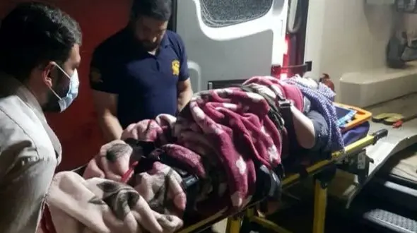 دختر بچه بچه 6 ساله کرد مادرش را از مرگ نجات داد / صفر تا صد ماجرا را بخوانید 