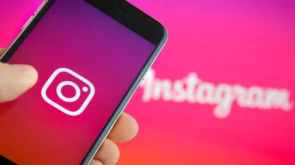 پست های غیراخلاقی بازیکن تراکتور و نفت آبادان دردرسر آفرید