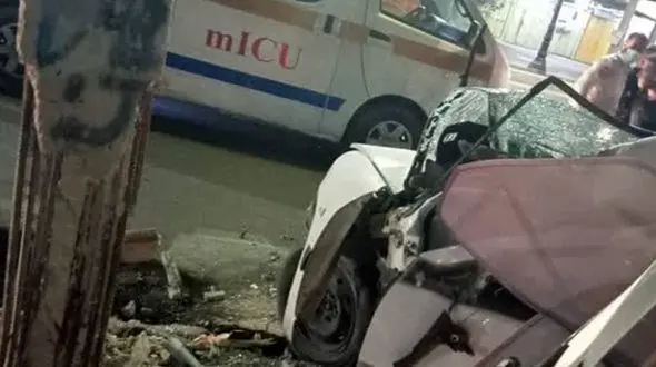 برخورد مرگبار خودروی زانتیا با تیر چراغ برق !