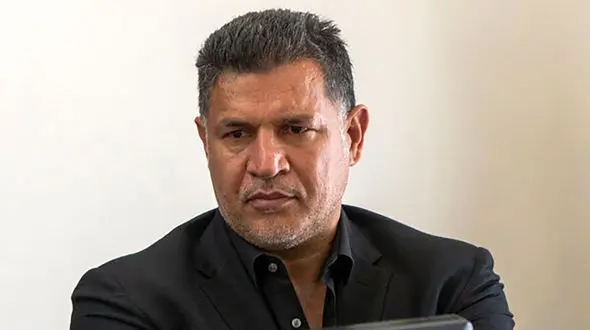 افسوس های علی دایی بعد از درگذشت علی انصاریان / عزیزانمان را از دست می دهیم + عکس