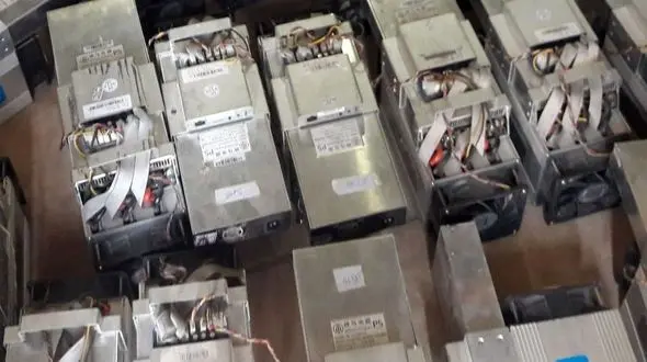 کشف دستگاه استخراج ارز دیجیتال