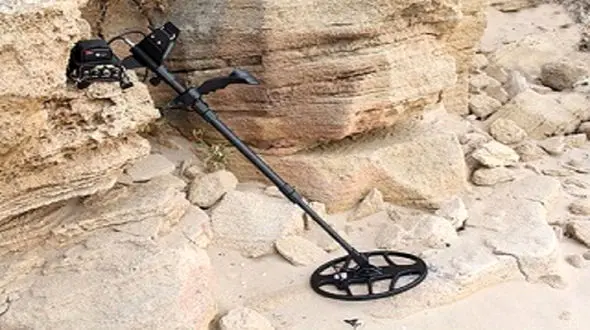 دردسر مرگبار گنج خانه قدیمی در تهران / 2 دوست با نقشه گنج به سراغش رفتند!