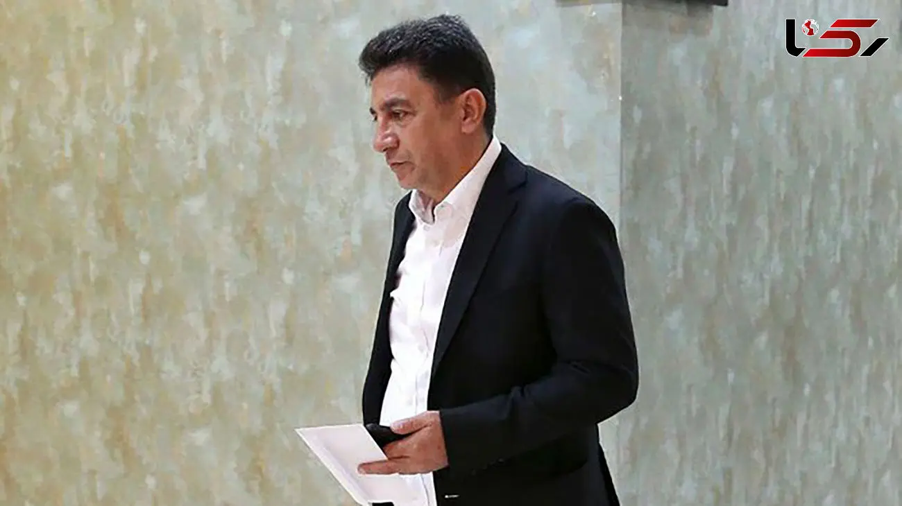 عکس جنجالی  امیر قلعه‌نویی با شکم گنده اش / عکاس بی دلیل محروم شد !