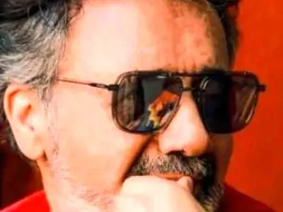 عکس ها / سفر در زمان / چهره متفاوت معین در جوانی و در ازدواج اولش / عکس ها همراه هایده ، مهستی و ....