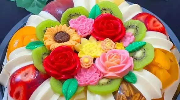 ژله‌ های شیک و لاکچری؛ انواع تزئین‌ های جدید و مدرن