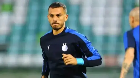 مدافع استقلال عزادار شد!