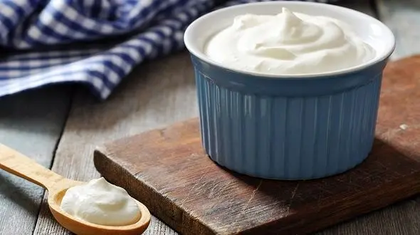9 فایده ماست یونانی غنی از پروتئین برای سلامتی