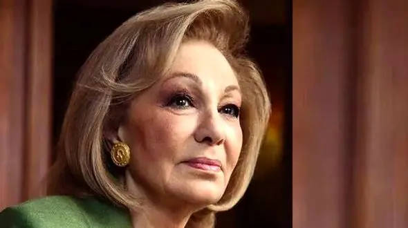 سفر به ایام قدیم سال 1357؛ سفر فرح دیبا به کیش برای غواصی در آب‌های ساحلی