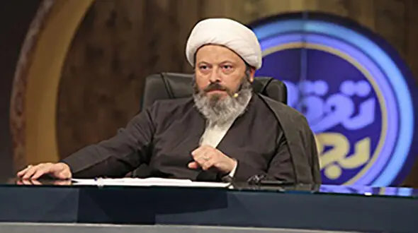 بازگشت روحانی ایرانی از زندان عربستان / قاسمیان به ایران بازگشت + توئیت