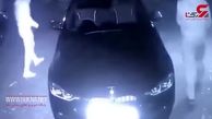 لحظه جالب سرقت اتومبیل BMW از حیاط خانه 2 زن! + فیلم