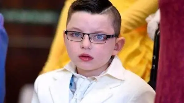 ازدواج باورنکردنی / پسر با مادرش ازدواج کرد ! + عکس