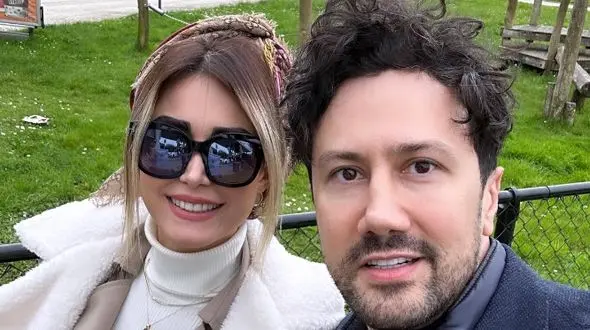 تصویر؛ شاهرخ استخری و همسرش در یک لوکیشن تماشایی