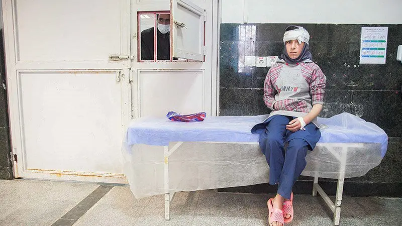 واژگونی مینی بوس دانش آموزان کرمانشاه