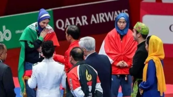 مرجان سلحشوری، قهرمان تکواندو: رئیس جمهور اندونزی من را با ورزشکار خودشان اشتباه گرفته بود وقتی با او دست ندادم ناراحت شد و...