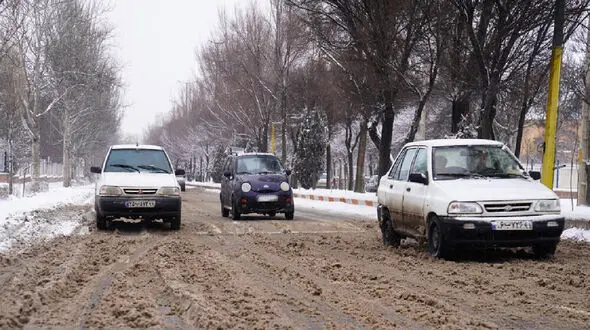 بارش برف و باران در ۷ استان/ ترافیک سنگین در محورهای ورودی پایتخت