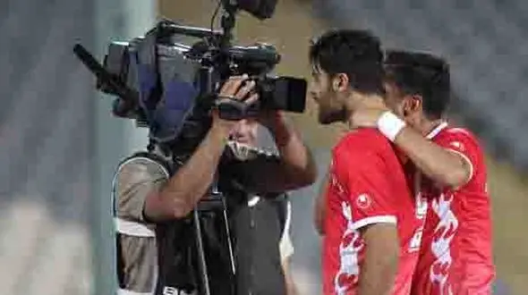 درگیری مهدی طارمی با یک خبرنگار ورزشی+عکس