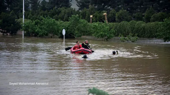 تداوم جست وجو مفقودین احتمالی میدان انقلاب مشهد