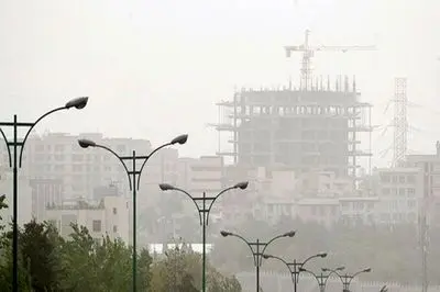 خوزستان هوا ندارد/ در محاصره آتش‌سوزی هورالعظیم، فلرهای نفتی و نیشکرهای سوزان که منبع ۷۰ درصد آلودگی استان‌اند / نرخ نگران کننده ابتلا به سرطان‌های خون و ریه در استان