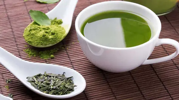 دشمن سلول های سرطانی/نوشیدن یک فنجان چای گیاهی