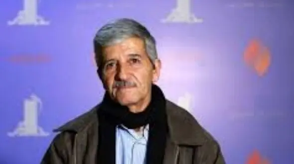 زمانه داستان کوتاه است نه رمان!