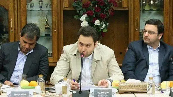 
اولین تصویر داماد روحانی در سمت جدیدش
