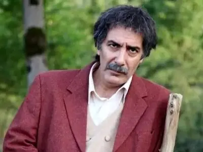 بهنام تشکر: ما تئاتر کار میکنیم برای حال خوبش وگرنه ماجرای مالی جدی نداره!