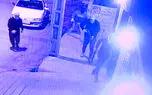 فیلم لحظه به لحظه سرقت مسلحانه از خانه مرد در اهواز / دزدان از در پارکینگ داخل رفتند