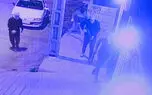 فیلم لحظه به لحظه سرقت مسلحانه از خانه مرد در اهواز / دزدان از در پارکینگ داخل رفتند