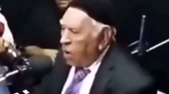 آواز باشکوه پیرمرد با لیست اسم دخترایی که تو جوونی رفته خواستگاریشون آهنگ خونده ته خنده