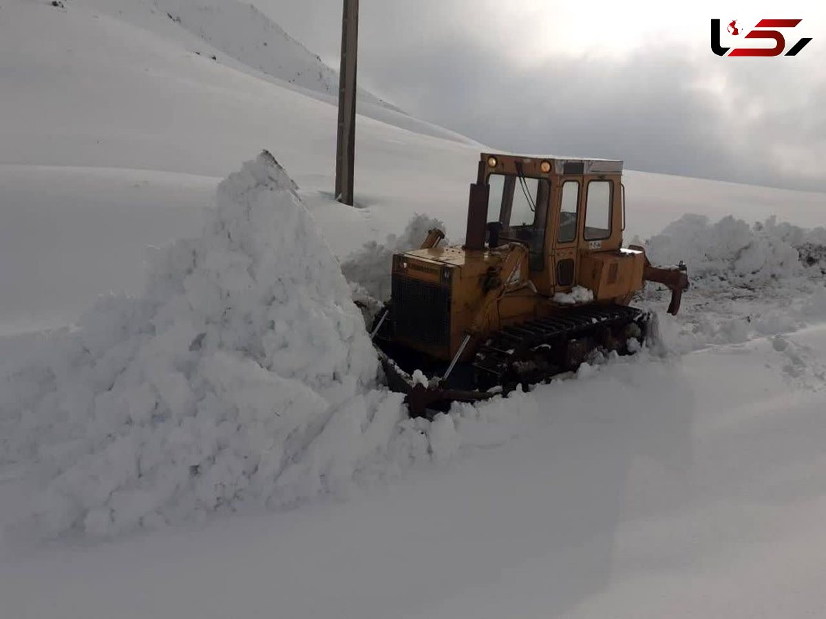 بازگشایی راه ۴۰ روستای شهرستان دلفان