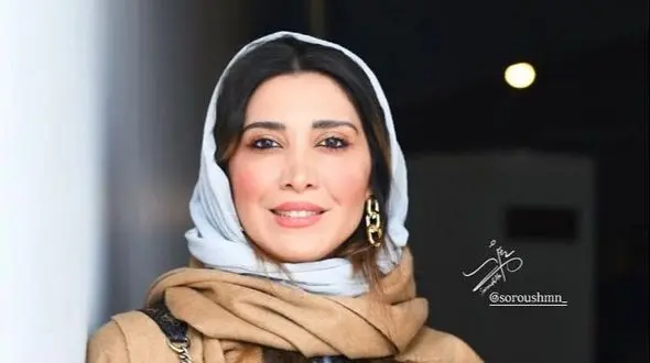 فیلم / نیکی مظفری: توی بچگیم اینقدر زتش بودم که بابامو مامانم گردن نیمگرفتن من دخترشونم /  توی 40 روزگیم سبیل داشتم !