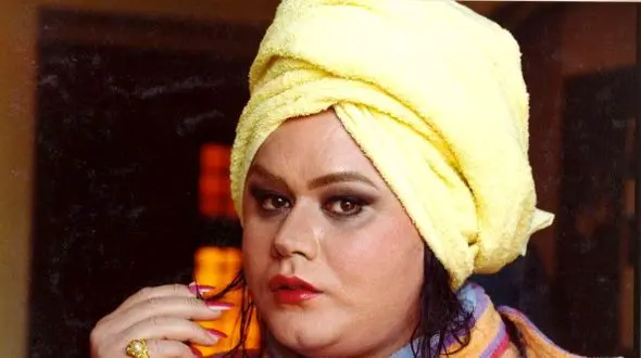 اکبر عبدی: پناهنده نشدم مگه دیوانم من همینجا واسه خودم سلطان هستم/ من با آدمای لات و چاقوکش رفیقم!+فیلم