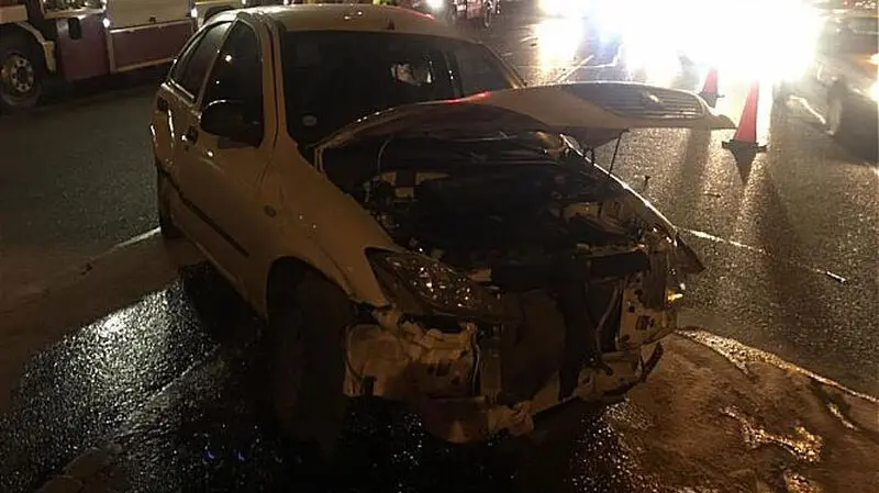برخورد زنجیره ای 3 خودرو 