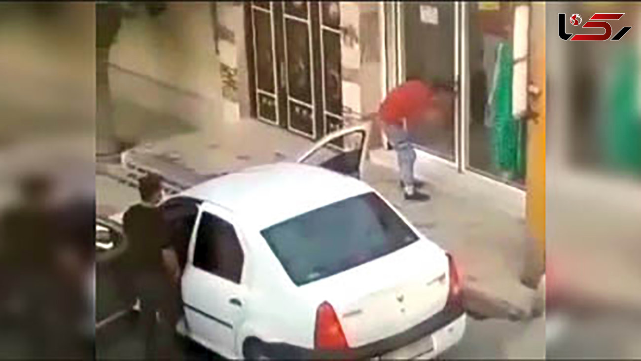 فیلم برداری از صحنه یک سرقت در تهران / همسایه چرا پلیس را خبر نکرد؟ + عکس
