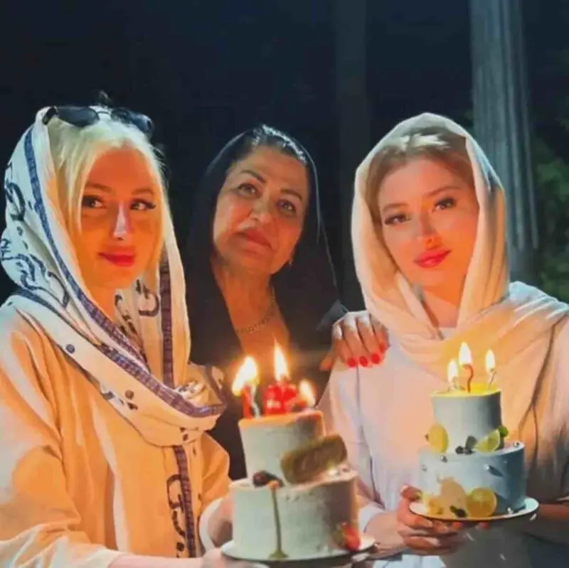 سارا و نیکا