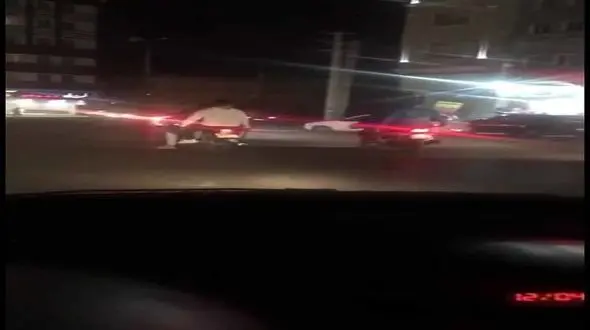 وحشت آفرینی اراذل و اوباش ها در مرکز شهر گلستان + فیم 