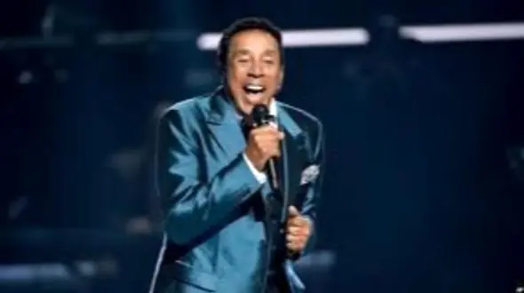 خواننده مشهور به اتهام آزار زنان، خبرساز شد!