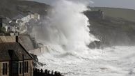 طوفان در ایرلند قربانی گرفت + عکس