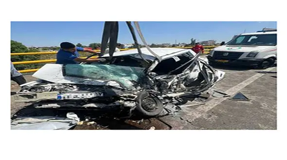 شاخ به شاخ شدن پراید و ال ۹۰ دو فوتی و مصدوم بر جا گذاشت 