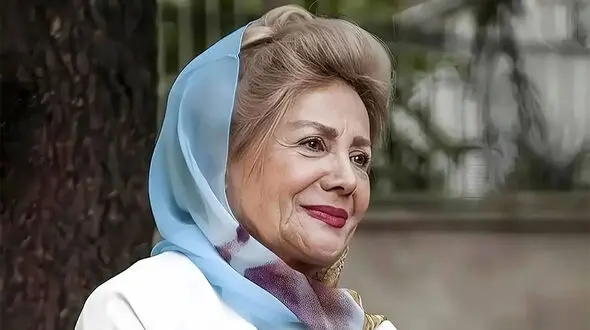  سفر در زمان/ عکس «تهمینه» در 25 سالگی در کنار «ویگن» در فیلم «آرشین‌مالالان»