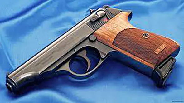 شلیک مرگبار و عجیب در دورهمی شبانه 5 دوست تهرانی